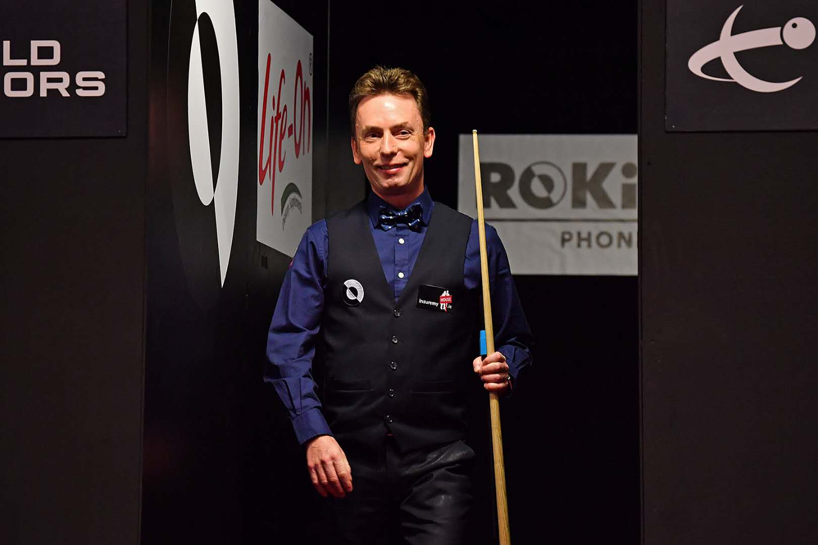 手罗纳德不 手罗纳德不